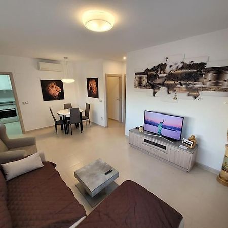 Chalet Adosado Acogedor Busot Alicante Luaran gambar