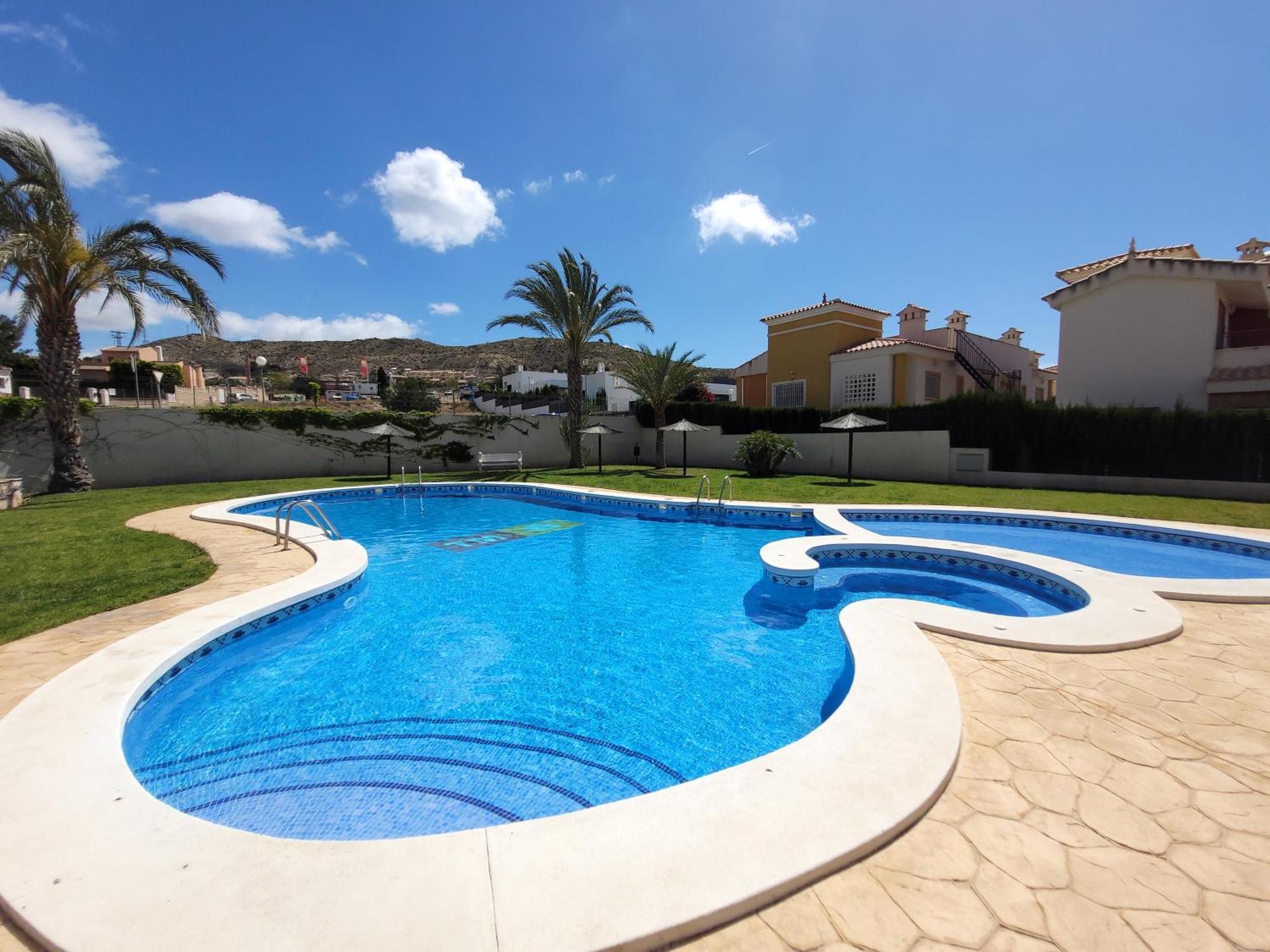 Chalet Adosado Acogedor Busot Alicante Luaran gambar