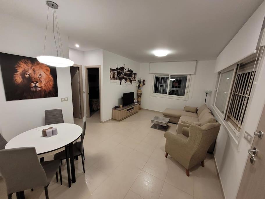 Chalet Adosado Acogedor Busot Alicante Luaran gambar