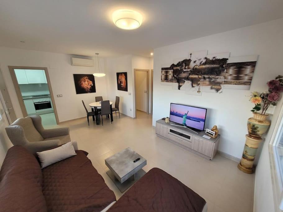Chalet Adosado Acogedor Busot Alicante Luaran gambar